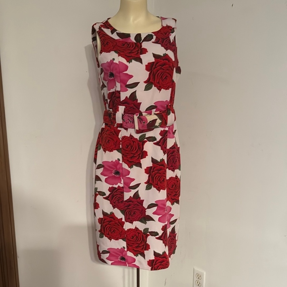 Voir Voir Red and Pink Strapless Sheath Cocktail Dress